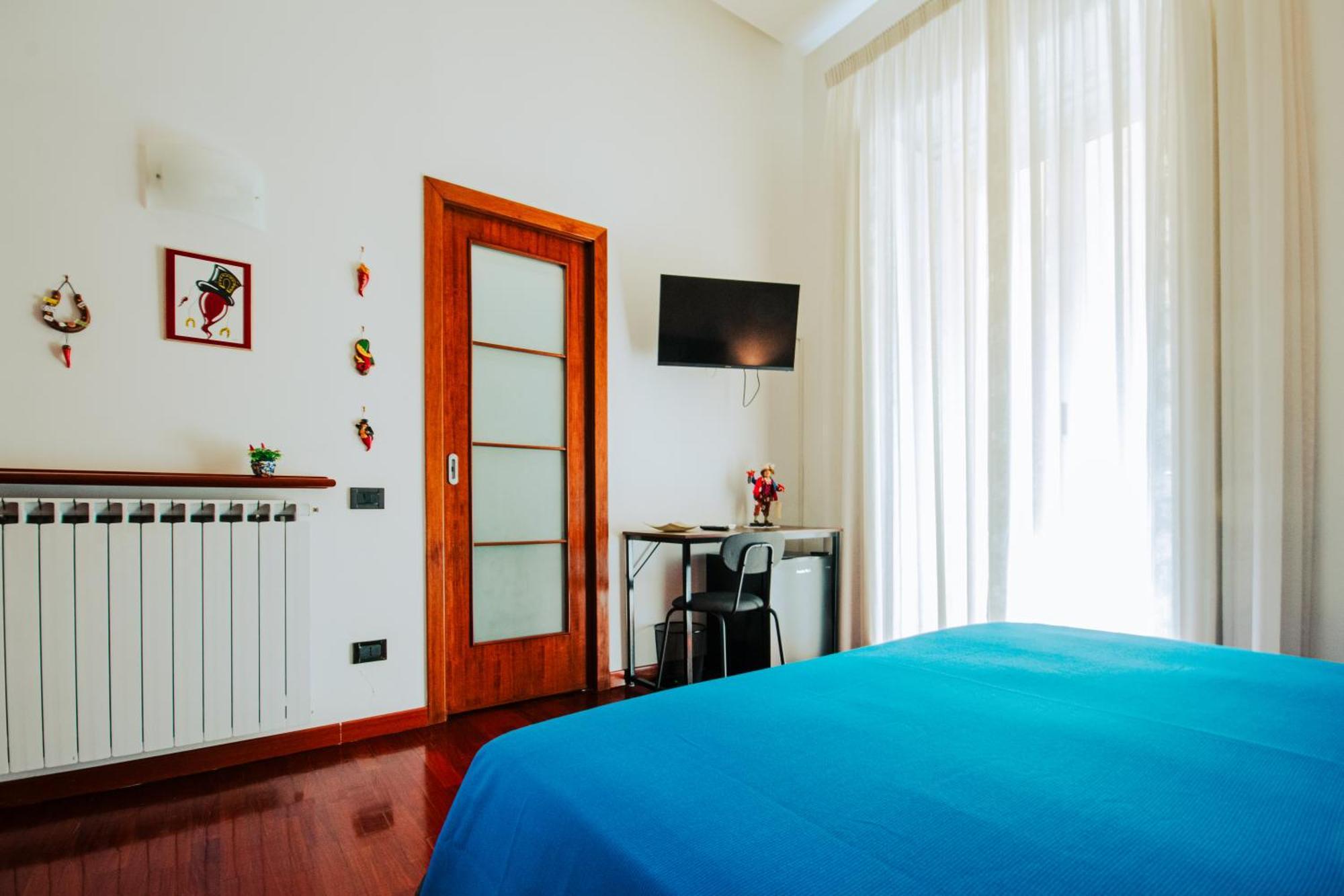 La Casa Di Scio Scio & La Stanza Di Scio Scio Apartment Наполи Екстериор снимка
