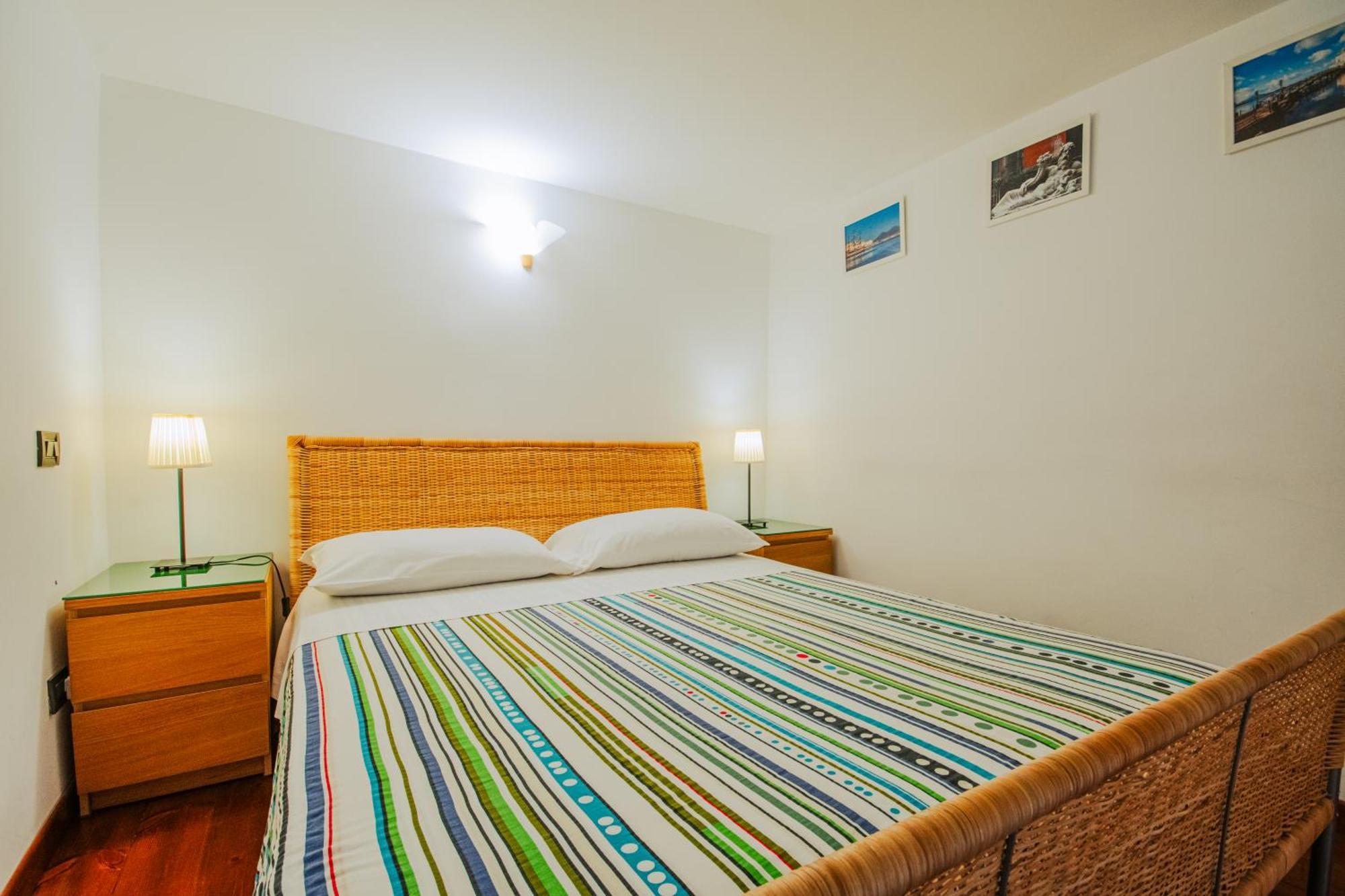 La Casa Di Scio Scio & La Stanza Di Scio Scio Apartment Наполи Екстериор снимка